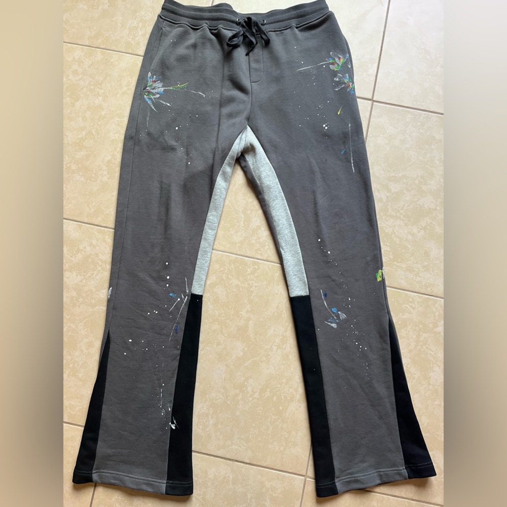 EPTM Showroom Flare Sweatpants heather grey Size XL